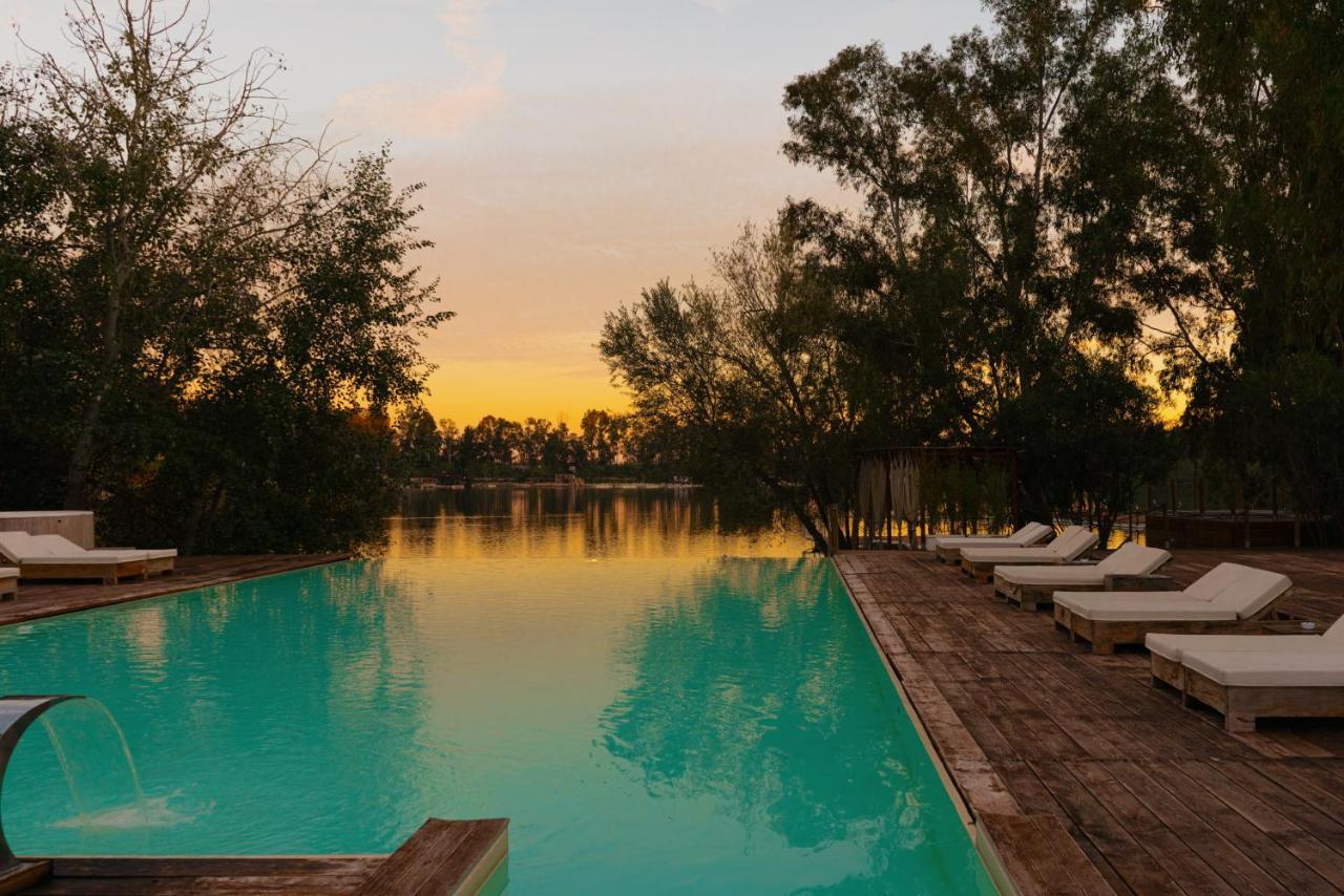 Nabi Resort Glamping & Spa Кастель Вольтурно Экстерьер фото